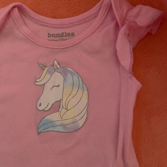 Sweatsuit - Picture 2 of 6